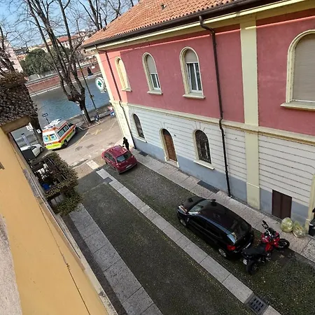 Notti Sull'adige 招待所 4*