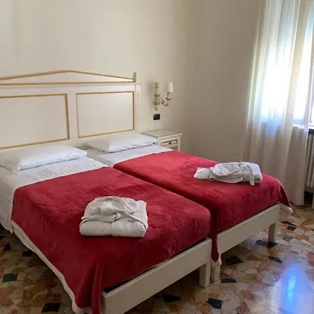 Notti Sull'adige Verona
