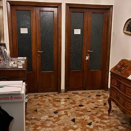 Vendégház Notti Sull'adige Verona