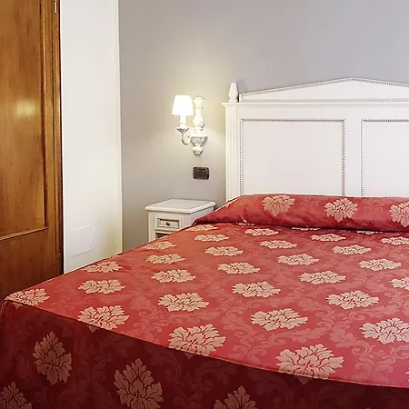 Vendégház Notti Sull'adige 4*