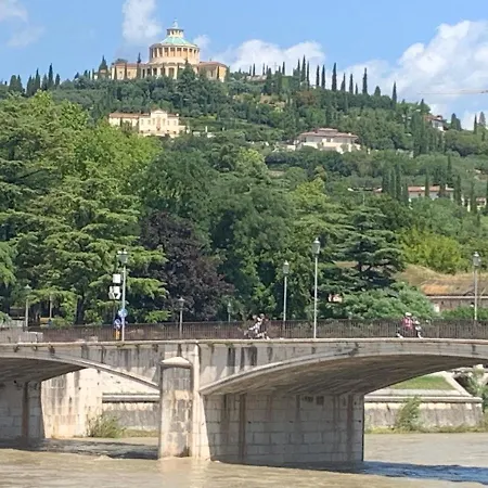 Notti Sull'adige Gæstehus 4*